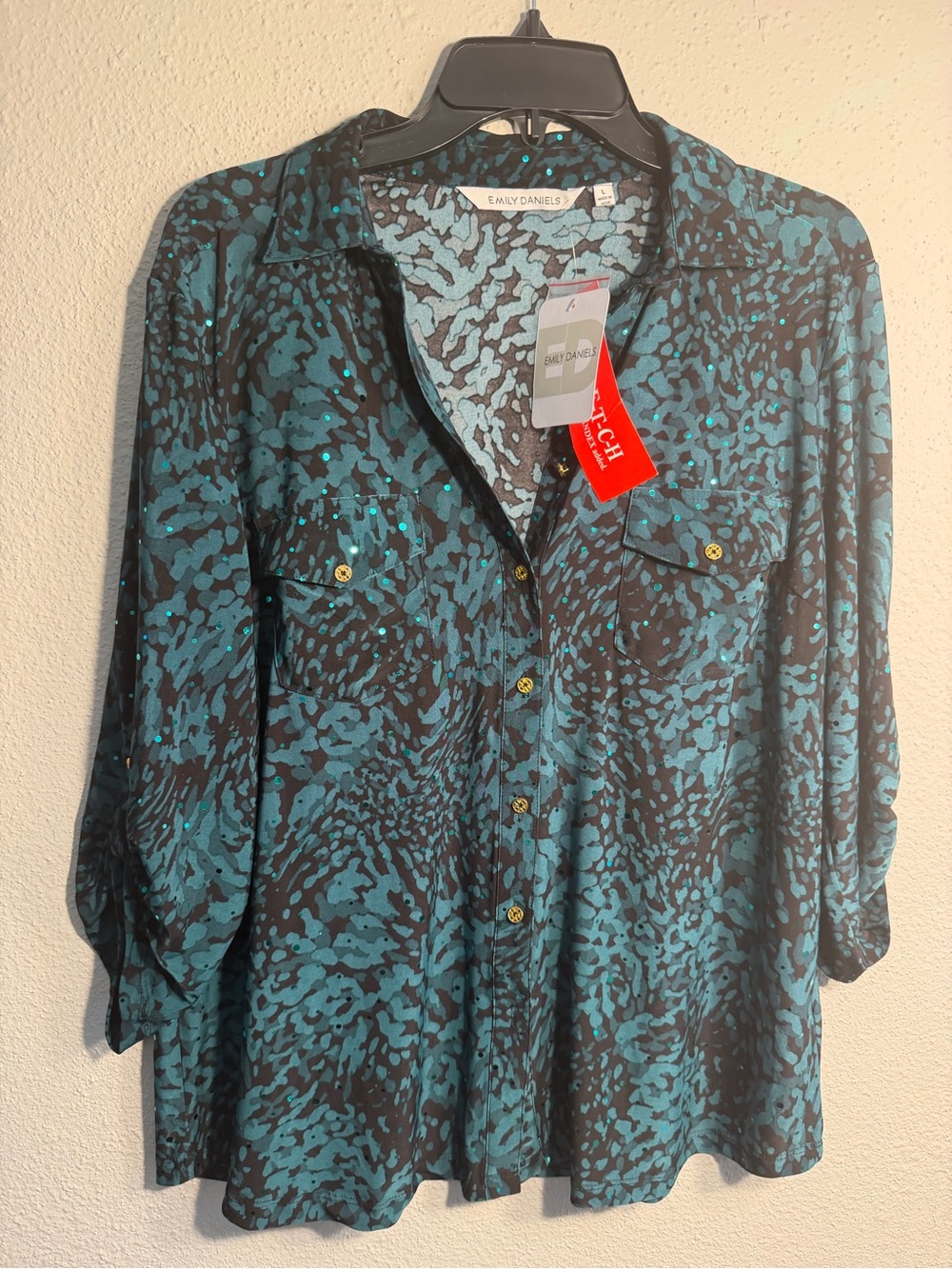 Emily Daniel’s Green and Black sparkly Printed Button-Front Blouse